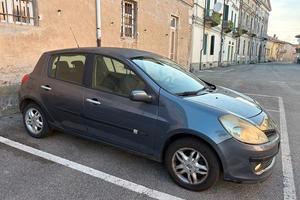 Renault Clio del 2005