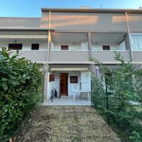 Villetta con giardino a Lignano pineta