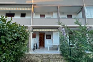 Villetta con giardino a Lignano pineta