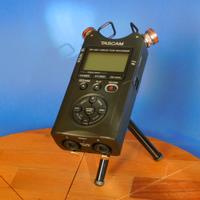 KIT TASCAM DR-40X Linear PCM Recorder + Accessori