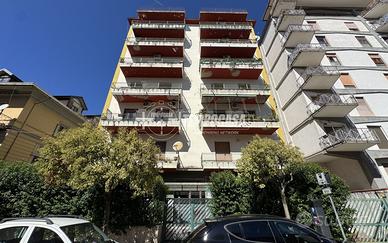 Appartamento a Caserta Via Fulvio Renella 3 locali