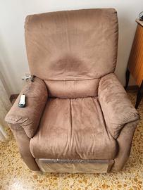 Poltrona elettrica Natuzzi /Divani e divani