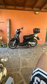 scarabeo 125 ie light