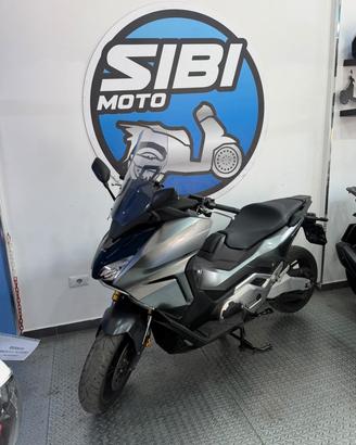Honda Forza 750