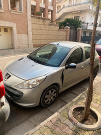 Peugeot 206 plus gpl