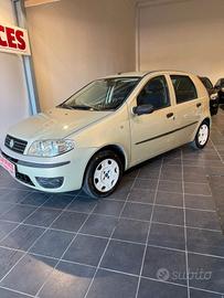 Fiat Punto 1.2 BENZINA /METANO - NEOPATENTATI