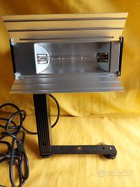 ILLUMINATORE FOTOCINE con lampada alogena