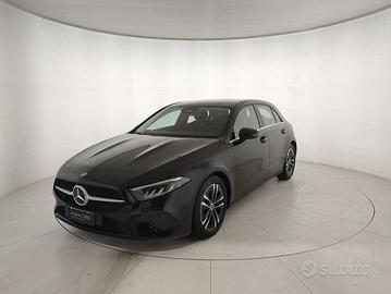 Mercedes-Benz Classe A A 180 d Advanced auto