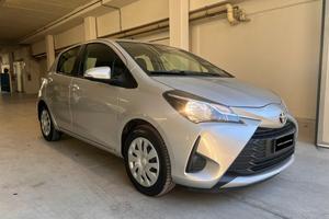 TOYOTA Yaris III 2017 - Yaris 5p 1.0 Cool my18