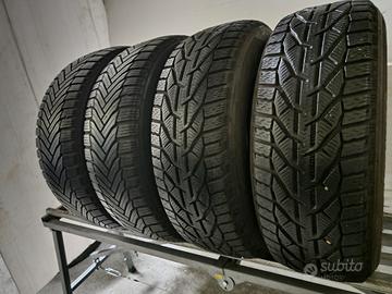 4 gomme 215/65/16 M+S