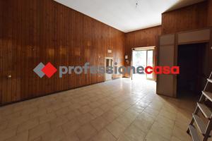 Negozio San Nicola la Strada [Cod. rif 3293752ACG]