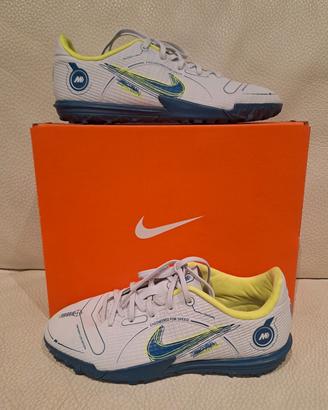 Nike Jr Vapor 14 Academy Tf bimbo, numero 37,5