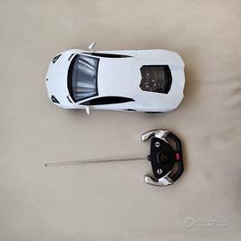 Auto radiocomandata Rastar Lamborghini Aventador