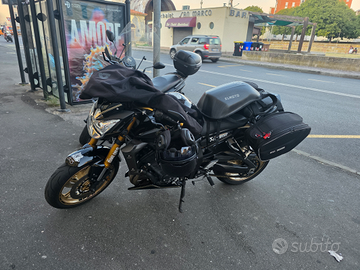 Moto yamaha fz8