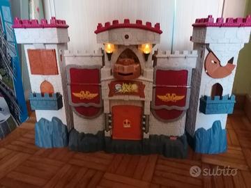 CASTELLO FORTEZZA SUONI E LUCI FISHER PRICE