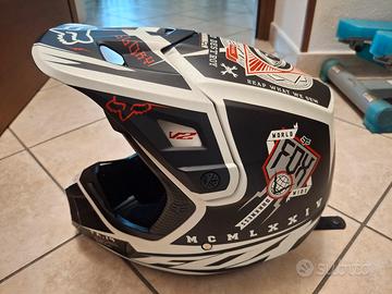 casco motocross/enduro fox v2 2014