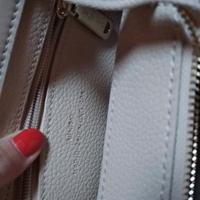 Borsa e portafoglio Valentino