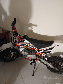 Pit bike 125