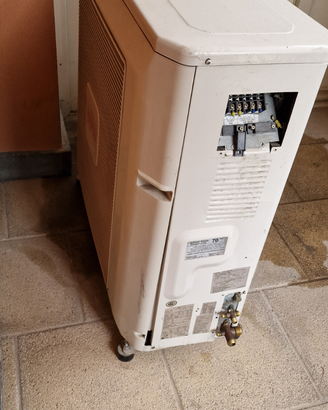 Sistema VRF Fujitsu General 7 split e 1 canalizzat