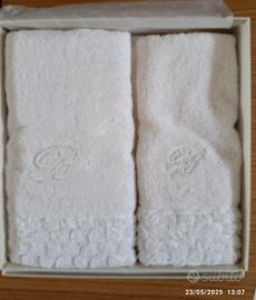 Set 2 pezzi asciugamani Blumarine 