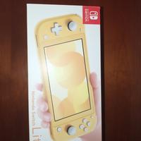 Nintendo Switch Lite usata pochissimo 
