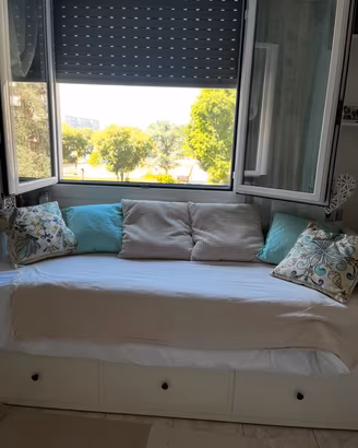 Letto IKEA HEMNES bianco