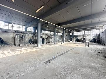 CAPANNONE A SANTA CROCE SULL'ARNO