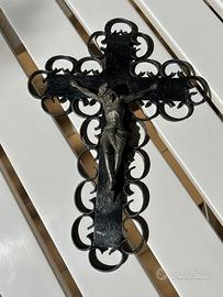 Crocifisso in ferro battuto