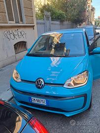 VOLKSWAGEN up - 2023