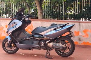 scooter  t-max