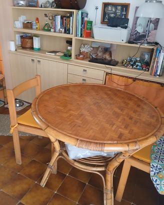 tavolo rotondo bambù con sedie