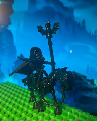 Lego Castle Fantasy Wizard Skeleton (black)
