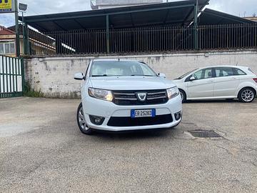 Dacia Sandero 1.2 GPL 75CV Lauréate PERFETTA