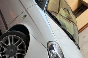 Lancia Ypsilon MomoDesign Sport 1.3 Mtj