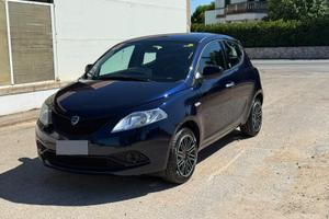 LANCIA Y ECOCHIC GOLD