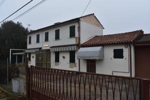 Casa singola con giardino
