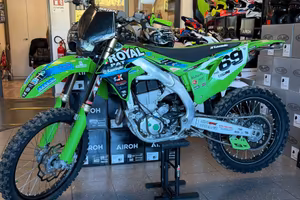 Kawasaki Altro