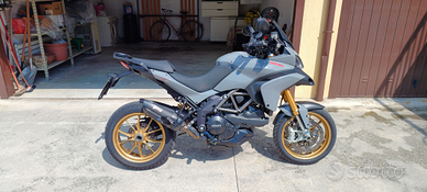 Ducati Multistrada 1200 s 2012