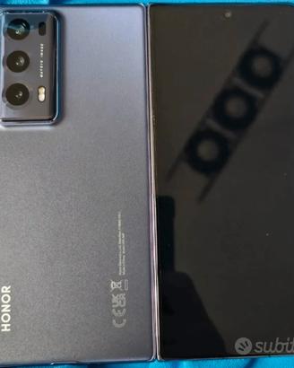 Honor Magic V2  usato 1 mese per razr 60 ultra 