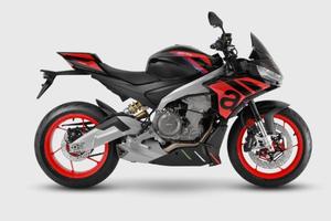 Aprilia Tuono 660 Factory