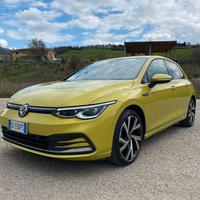 Volkswagen Golf 8 Style DSG Metano 2021 – Full LED