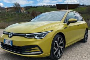 Volkswagen Golf 8 Style DSG Metano 2021 – Full LED