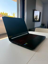 Acer Nitro 5 Gaming- Intel core i7-RTX-144hz