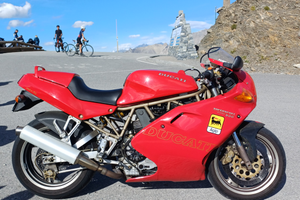 Ducati ss 900