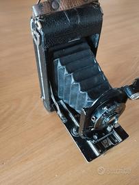 Macchina fotografica Ernemann Cronos a Bob III