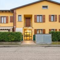 4 LOCALI A GALLIERA