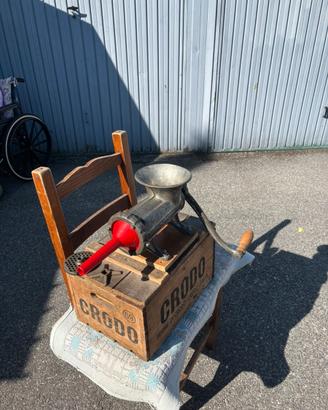 Tritacarne manuale Porkert n. 12 in ghisa vintage