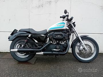 Harley-Davidson XL 1200 Sportster R Roadster