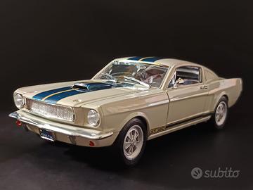 Ford Mustang 350 GT 1965 scala 1:18