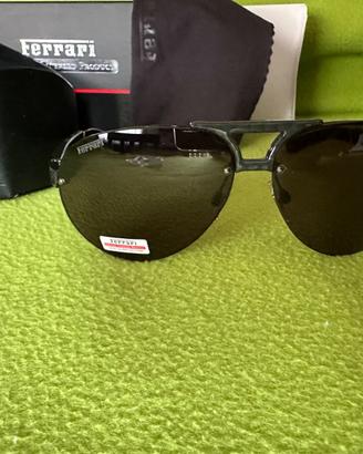 Occhiali Ferrari da sole Uomo